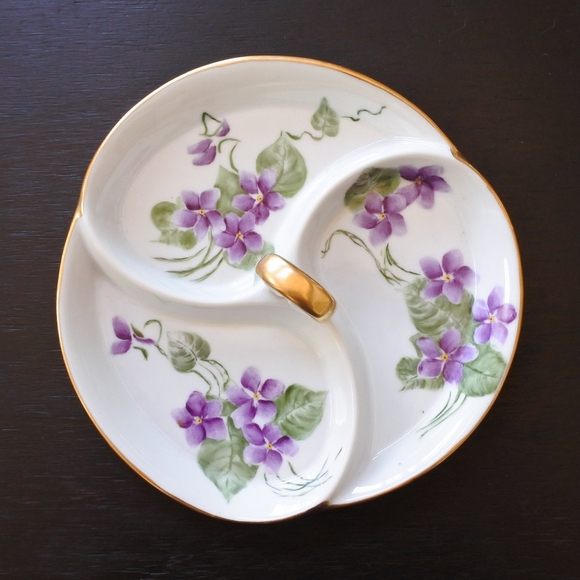 Vintage Mid Century Hand Painted Purple Flower Jewelry Trinket Dish - Picture 2 of 7